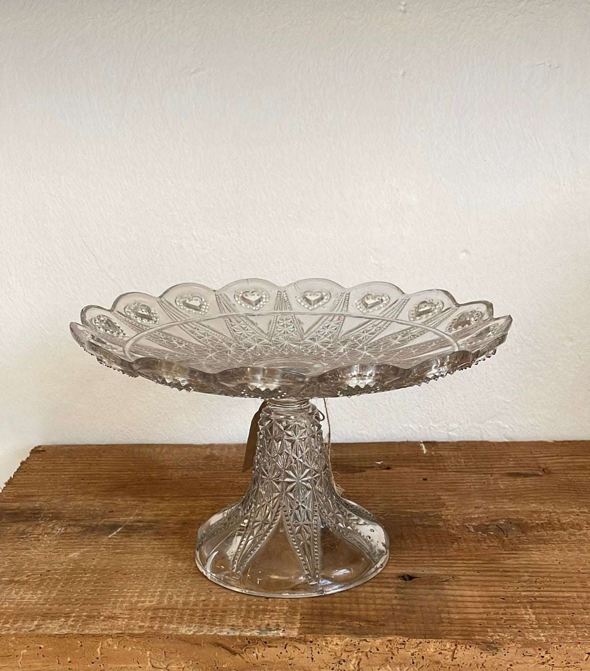 Cake stand