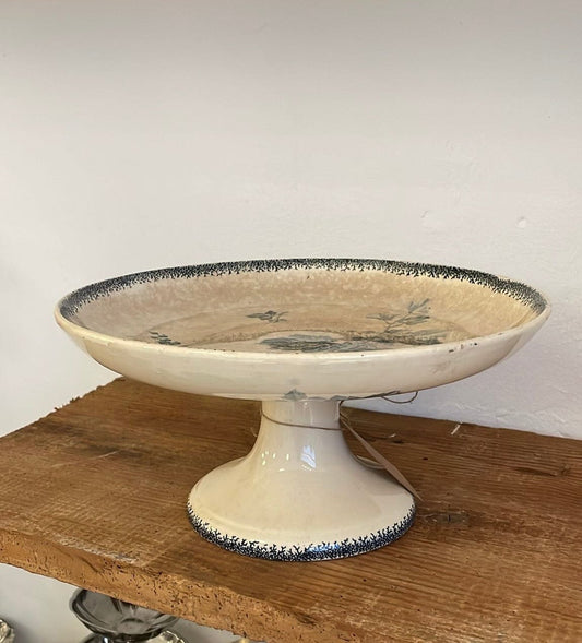 Cake stand