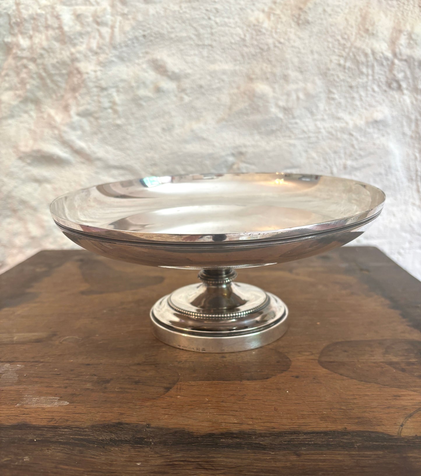 Cake stand