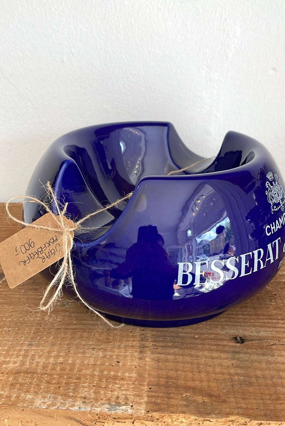 Cigar ashtray