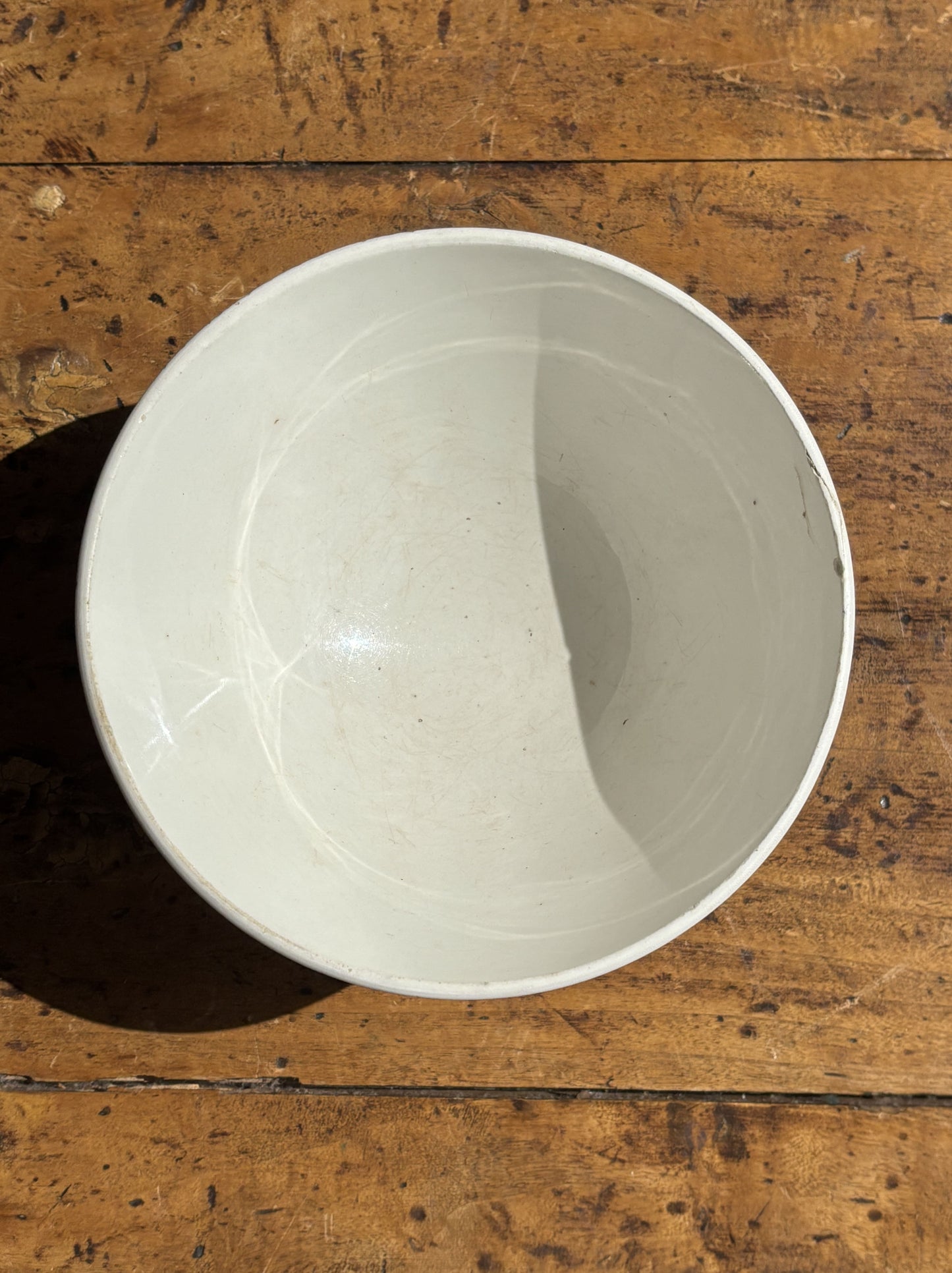 Cafe au lait bowl with light blue pattern