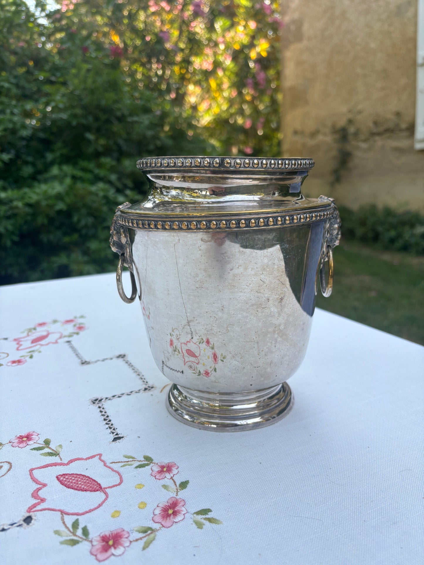 Champagne cooler