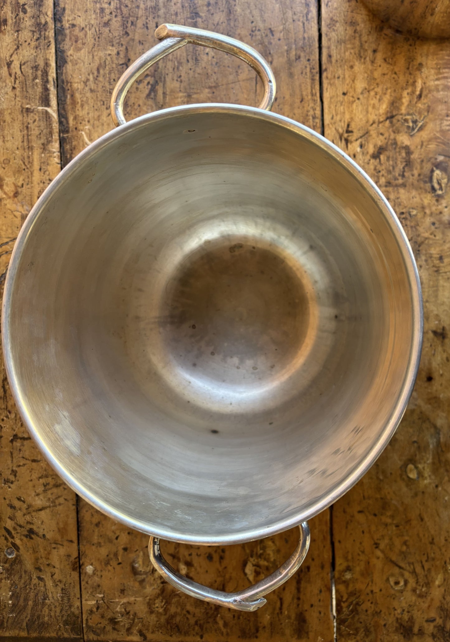 Champagnekøler med druehåndtag