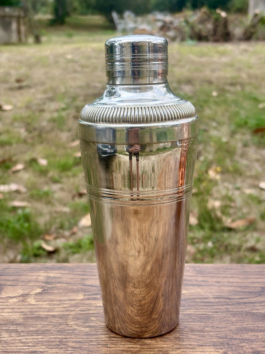 Cocktailshaker i pletsølv