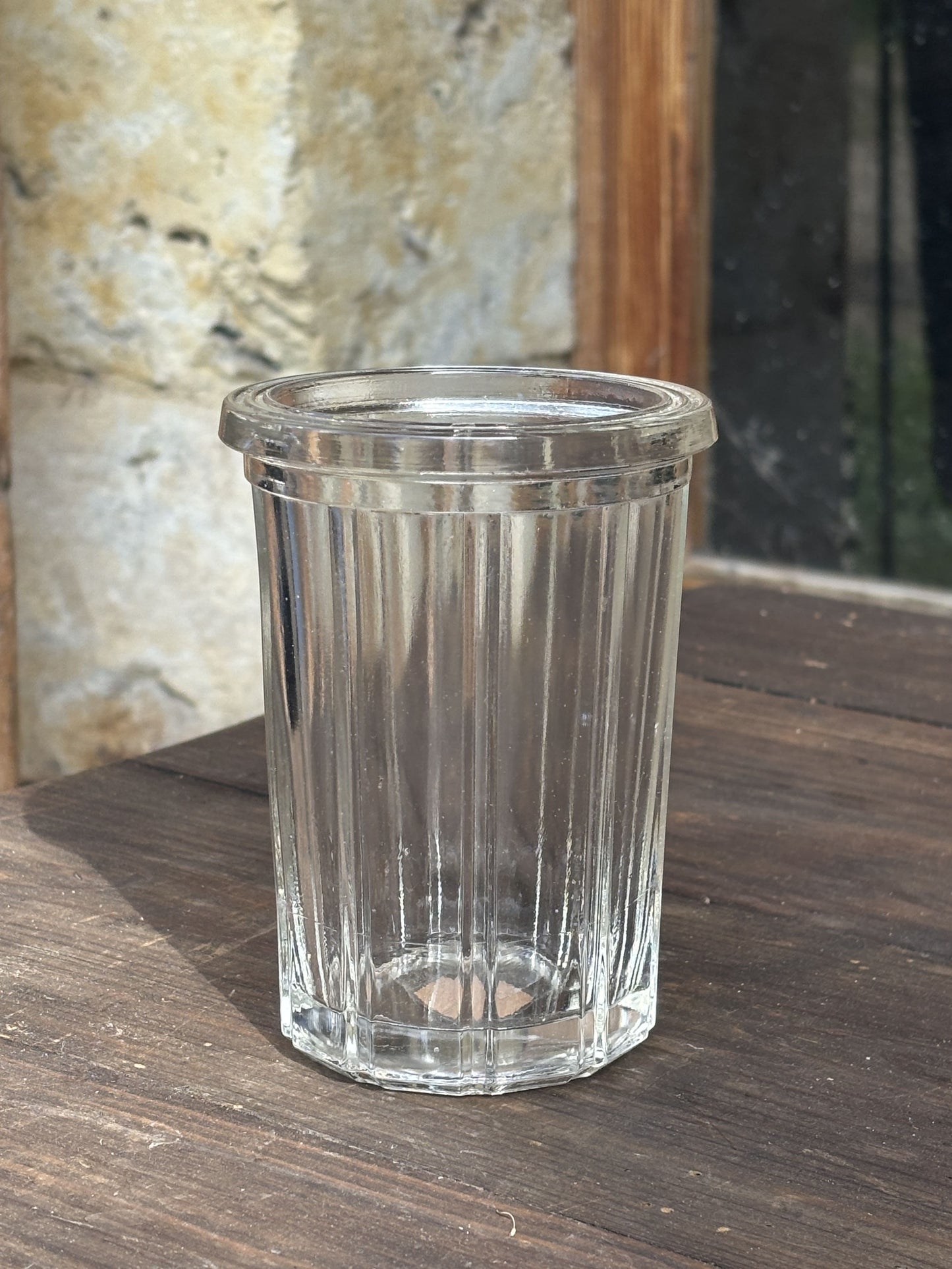 Højt slankt gammel confitglas