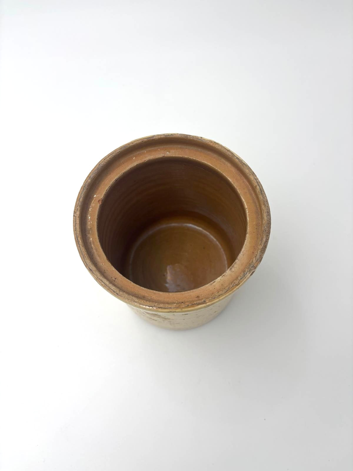 Gul glaseret fransk confit krukke