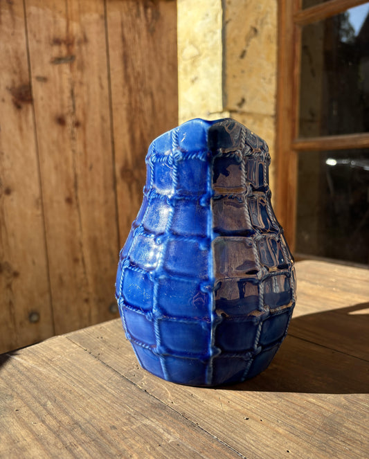 Blå glaseret kande fra St. Clement