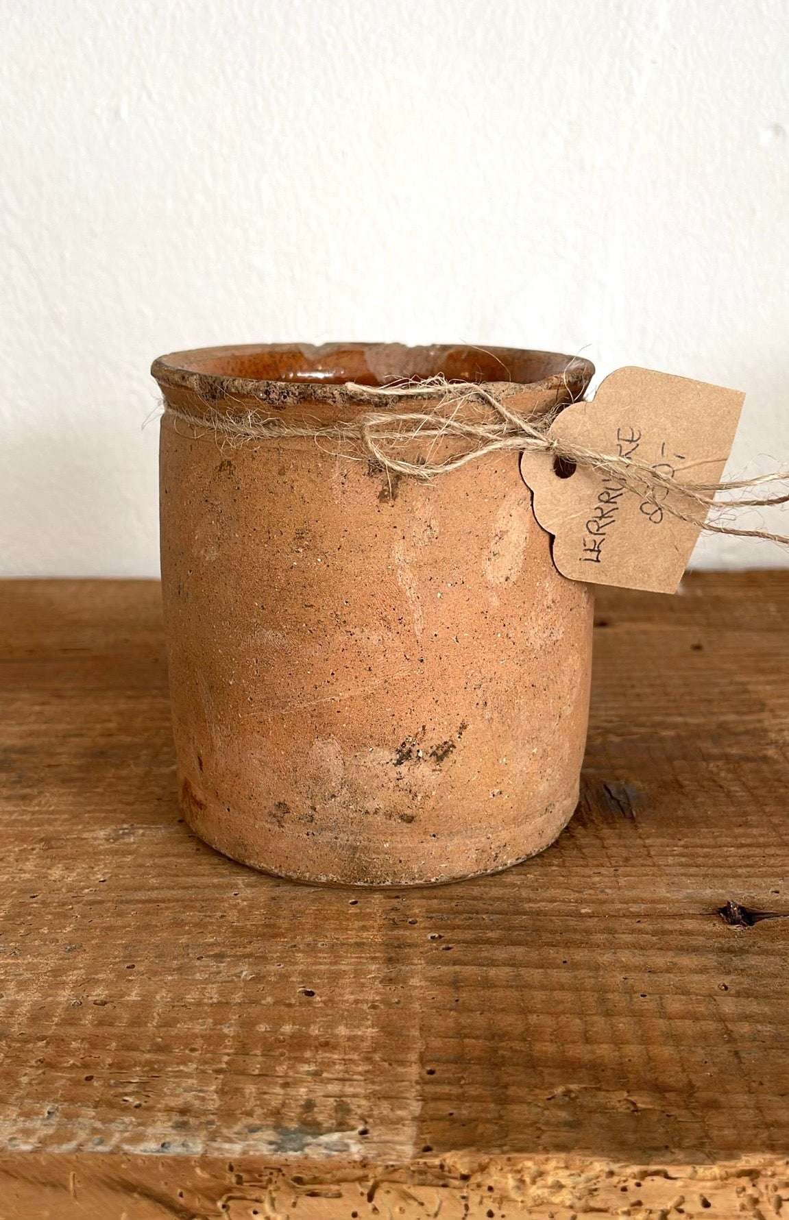 Clay pot