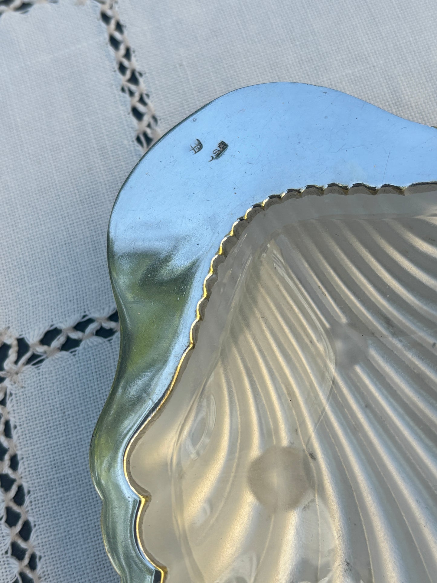 Mussel bowl