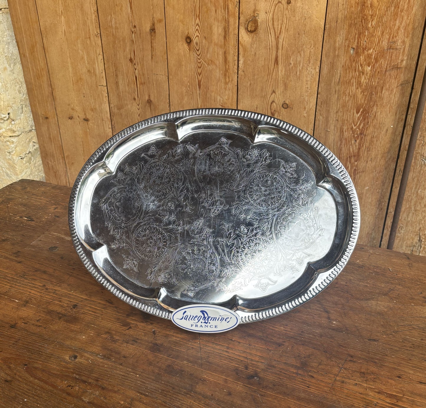 Oval steel tray