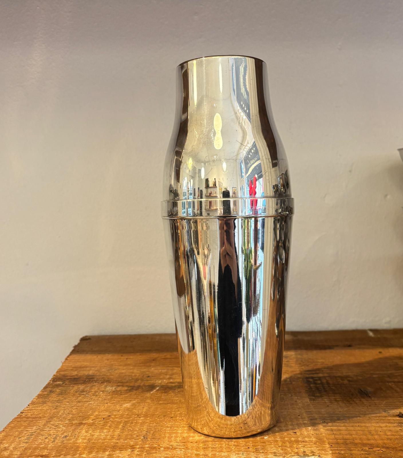 Høj slank cocktail shaker i pletsølv