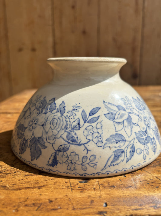 St. Amand antique cafe au lait bowl