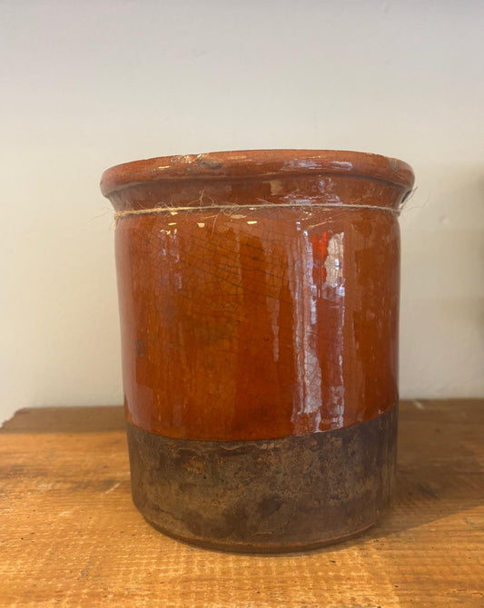 Rummelig sydfransk krukke