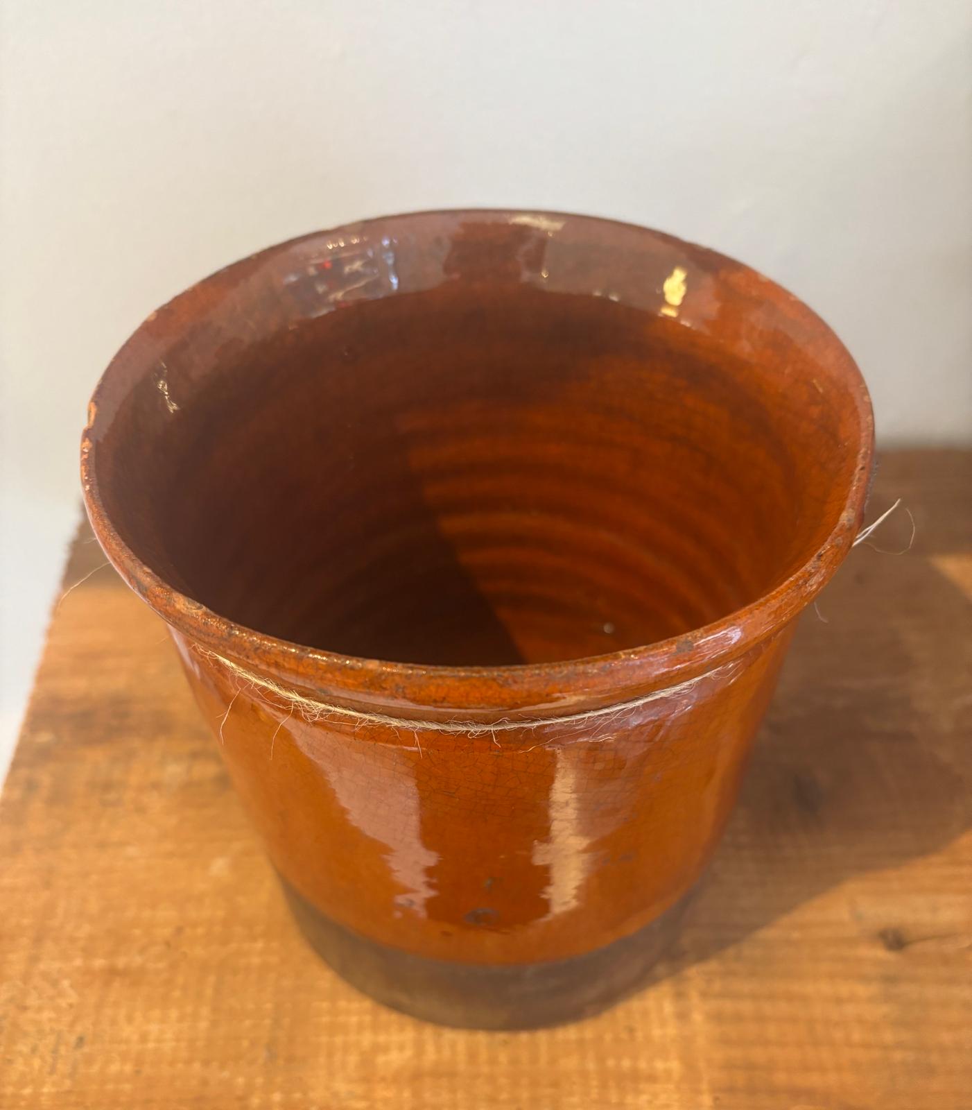 Rummelig sydfransk krukke