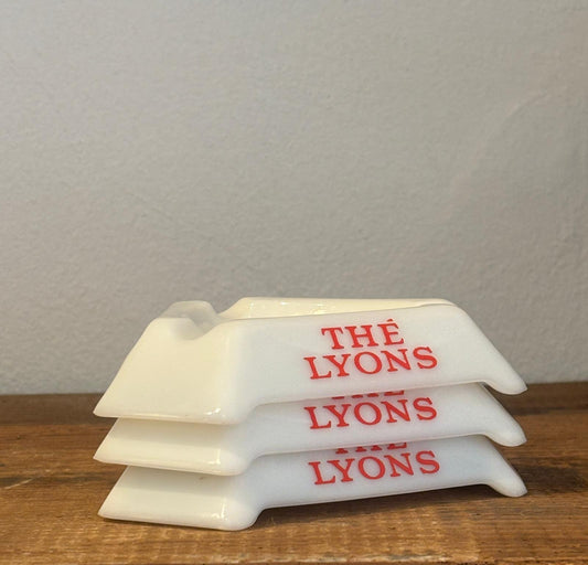 The Lyons askebæger