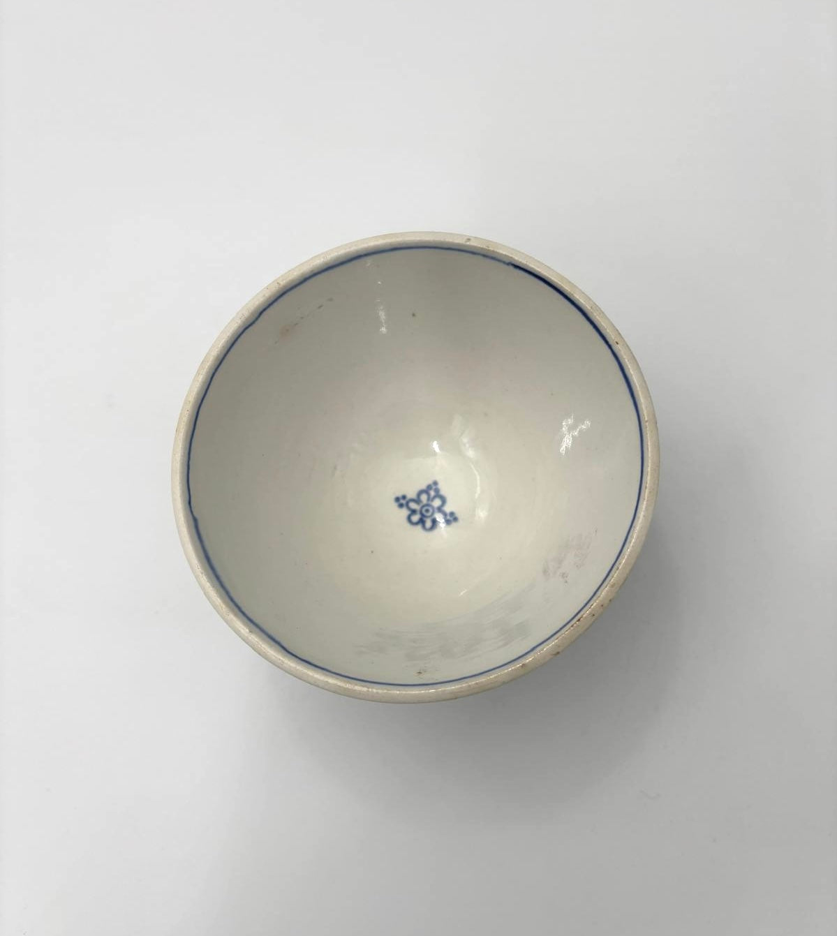 Antik fransk kaffeskål - håndmalet Vieux Rouen