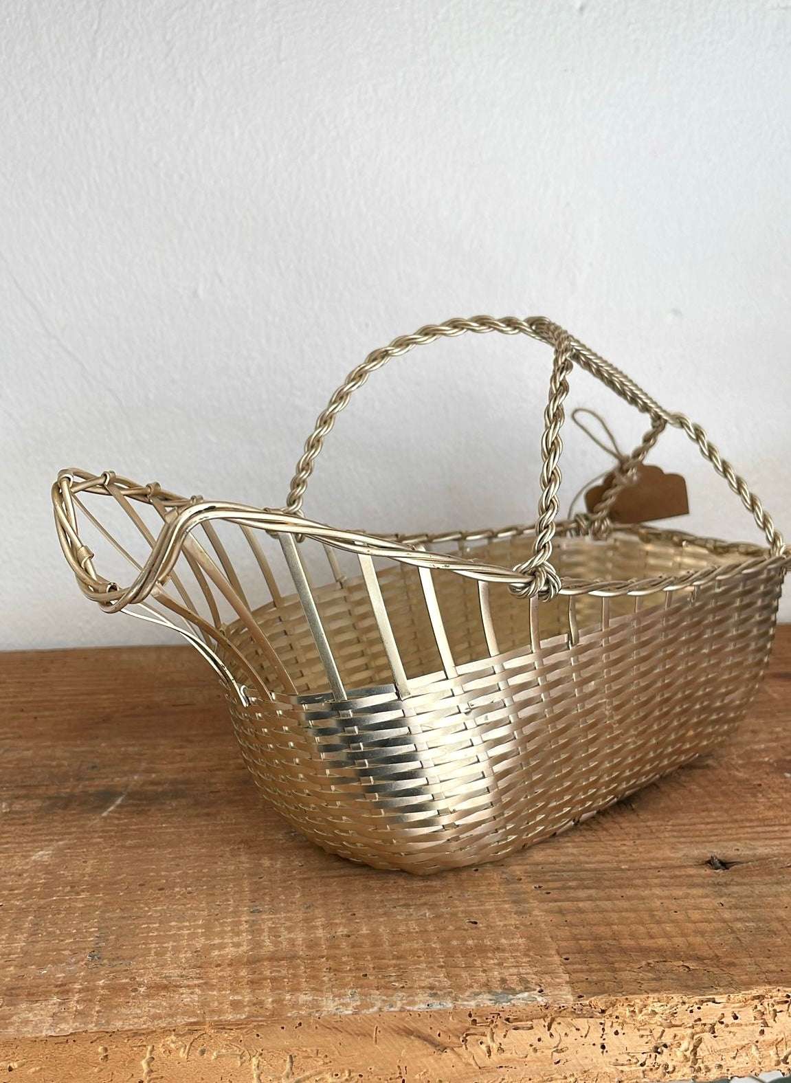 Wine basket
