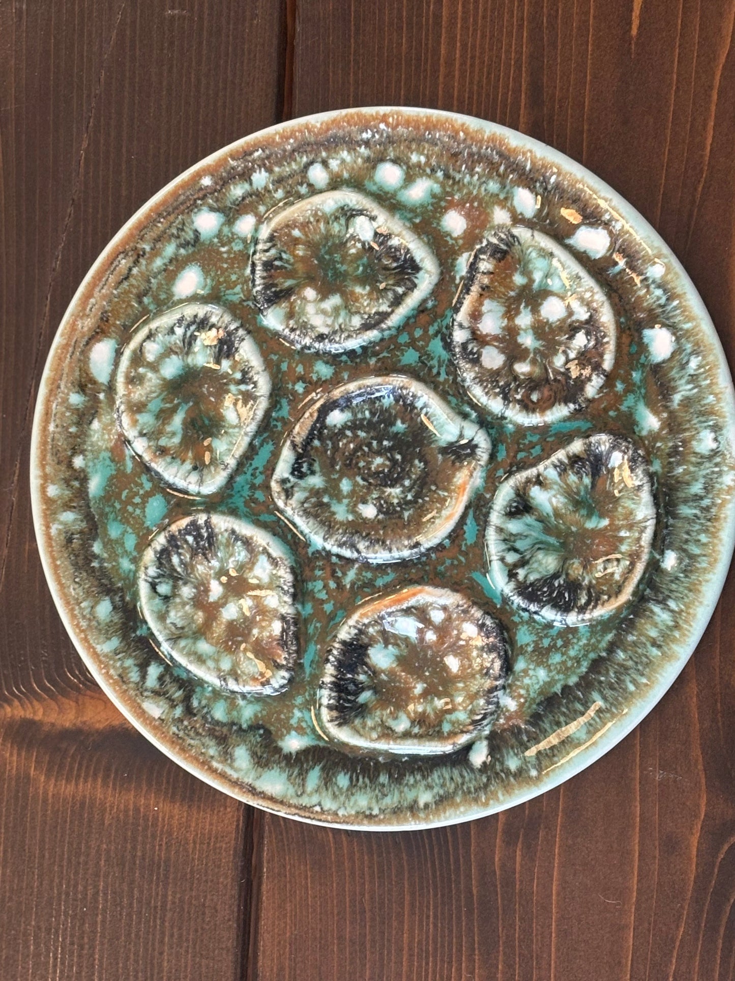 Oyster plate