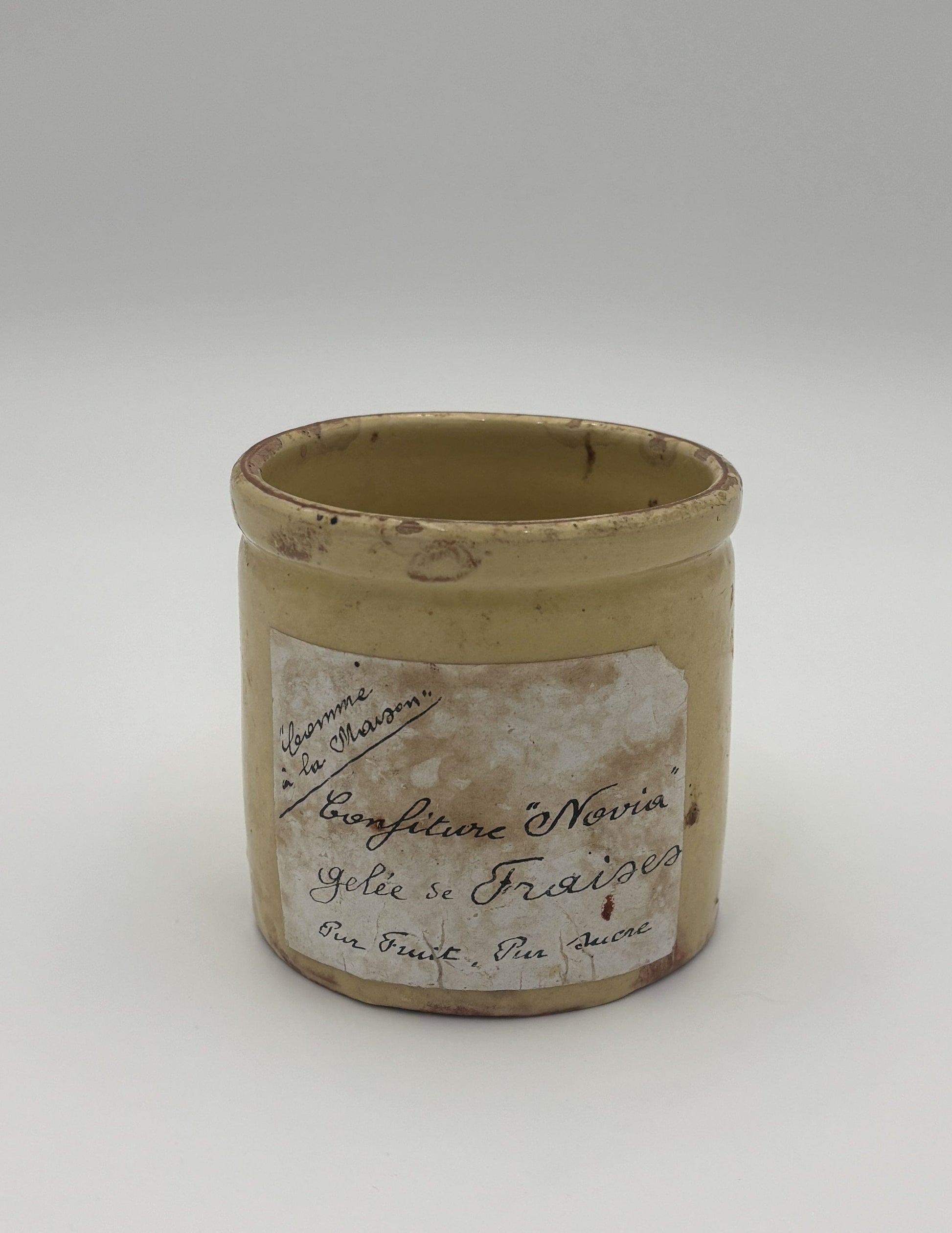 Novia Pot a marmalade med oprindelig mærkat