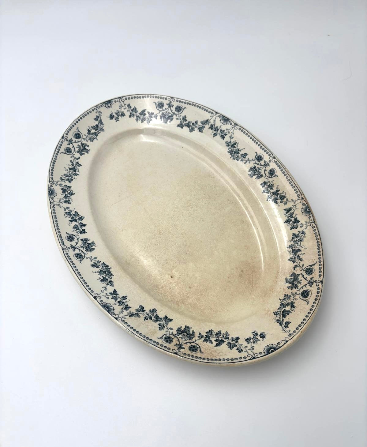Badonviller Oval tray