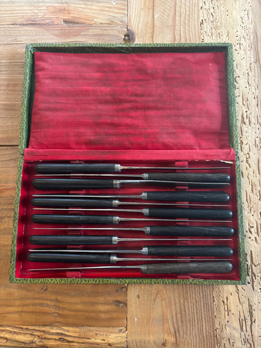 Knive