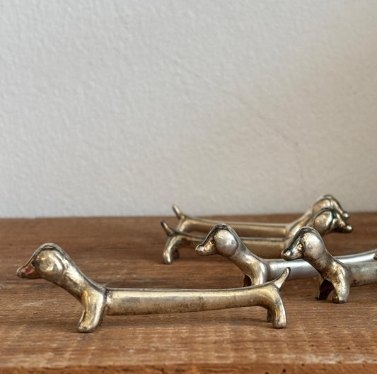 Bestikholder, gravhunde