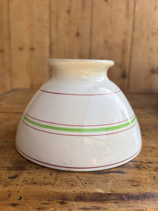 Cafe au lait bowl with stripes 