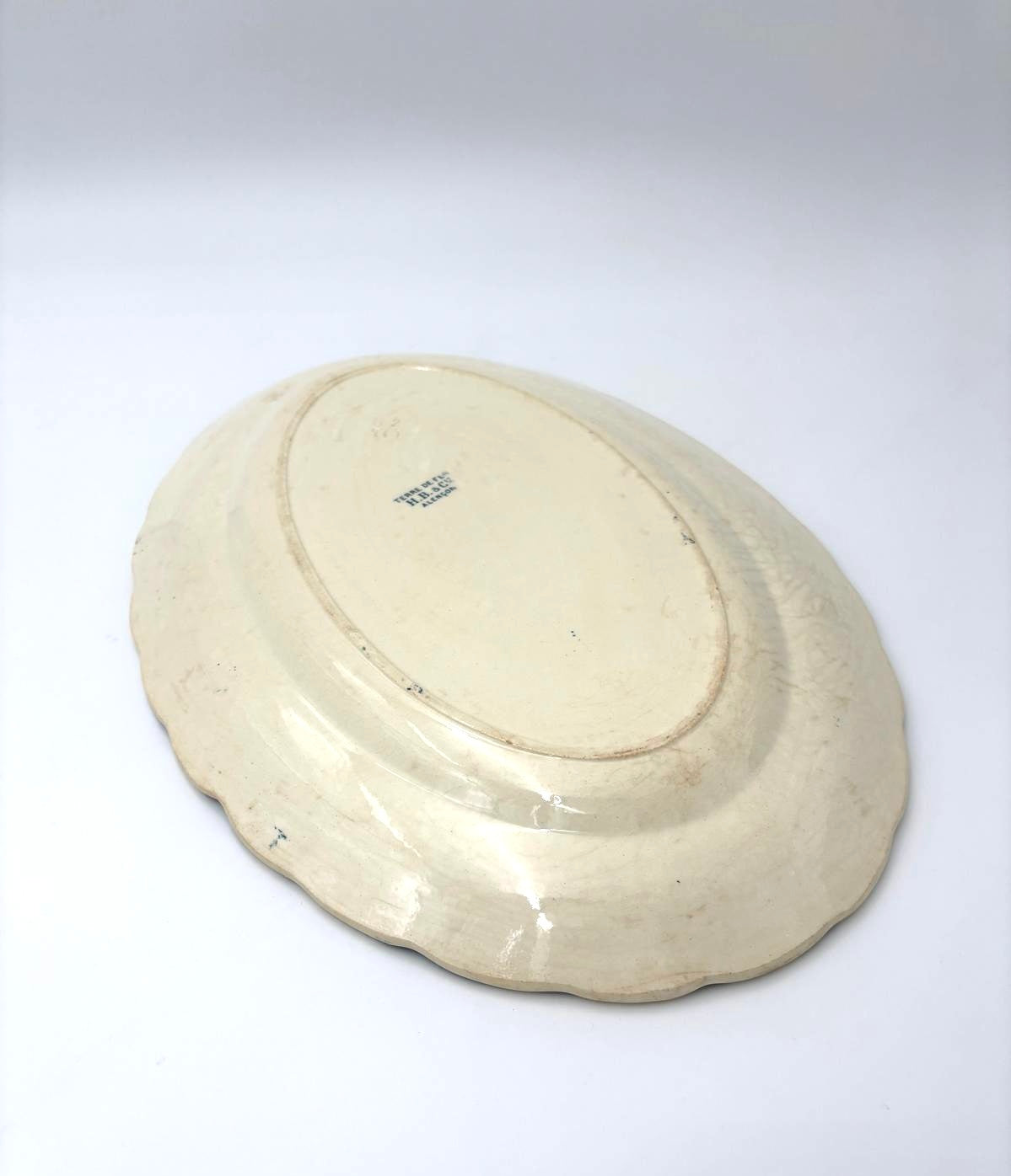 Ovalt terre de fer fad fra Boulenger