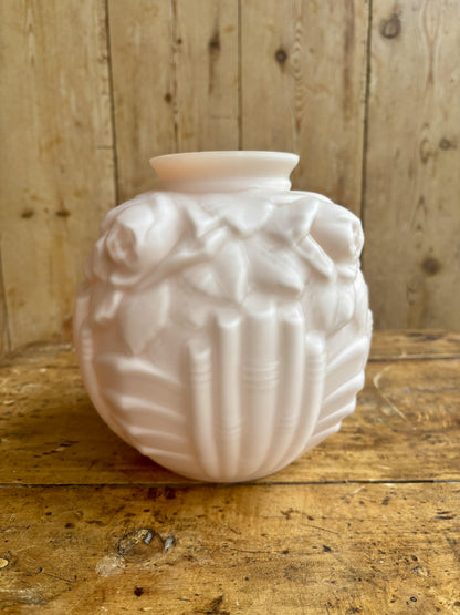 Boule vase i opalglas