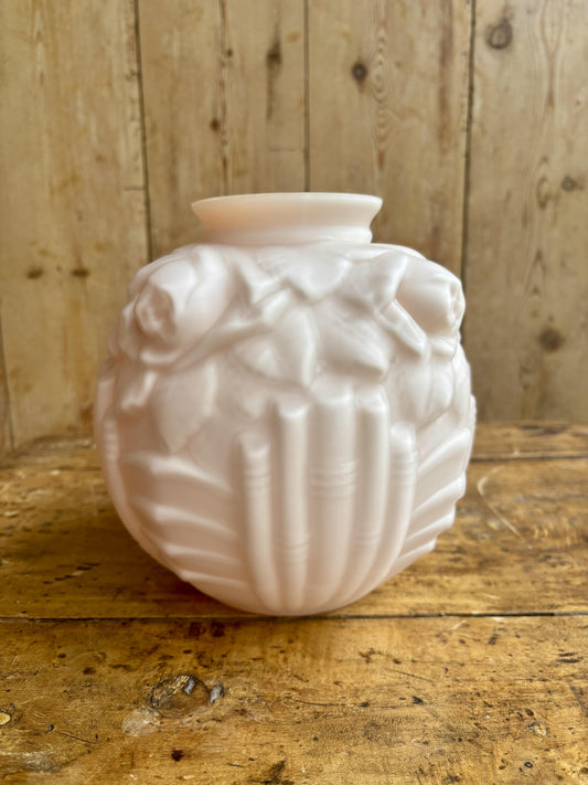 Boule vase i opalglas