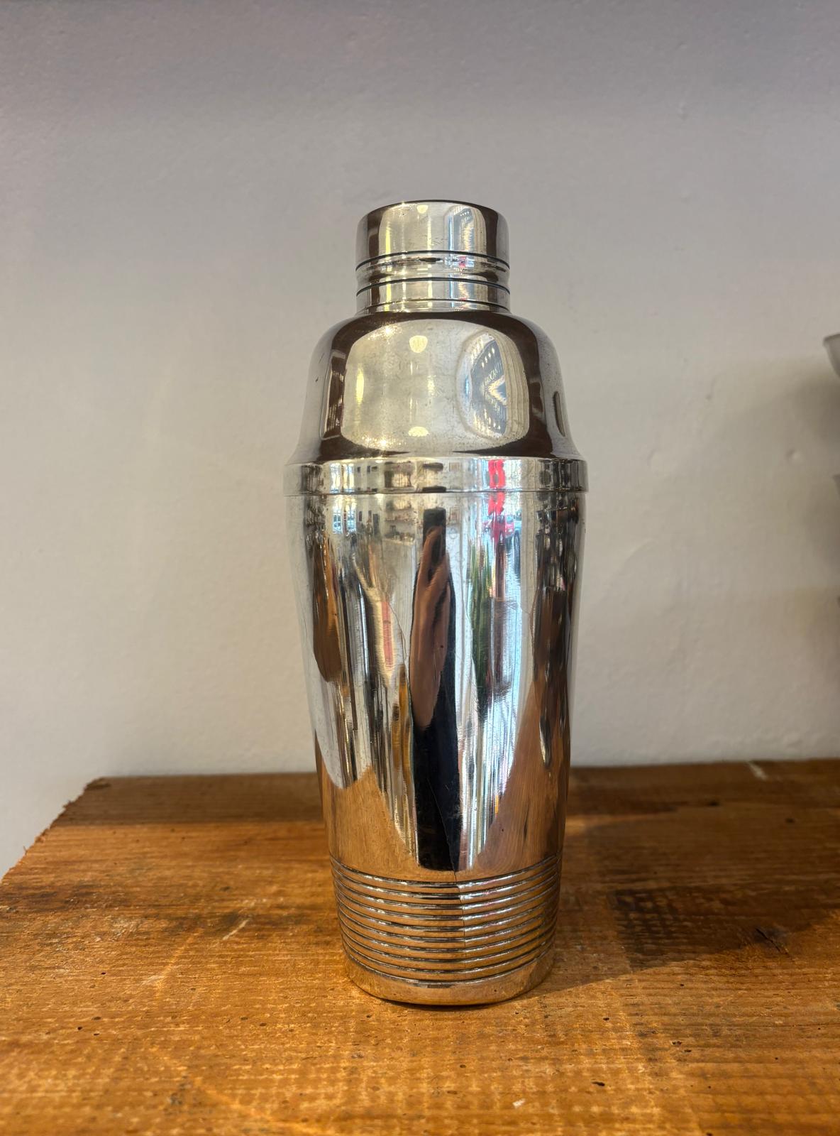 Pletsølv cocktailshaker - lidt forslået