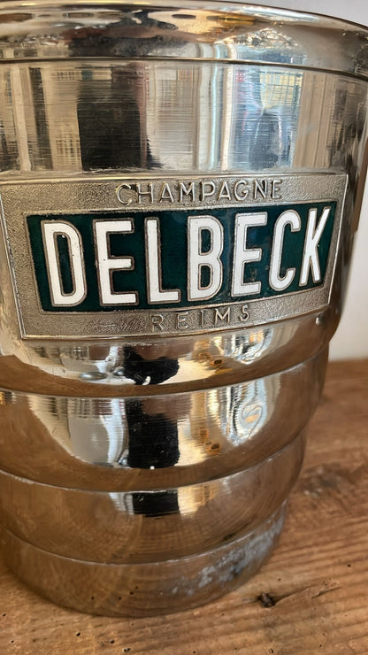 Delbeck art deco champagnekøler - logo træk