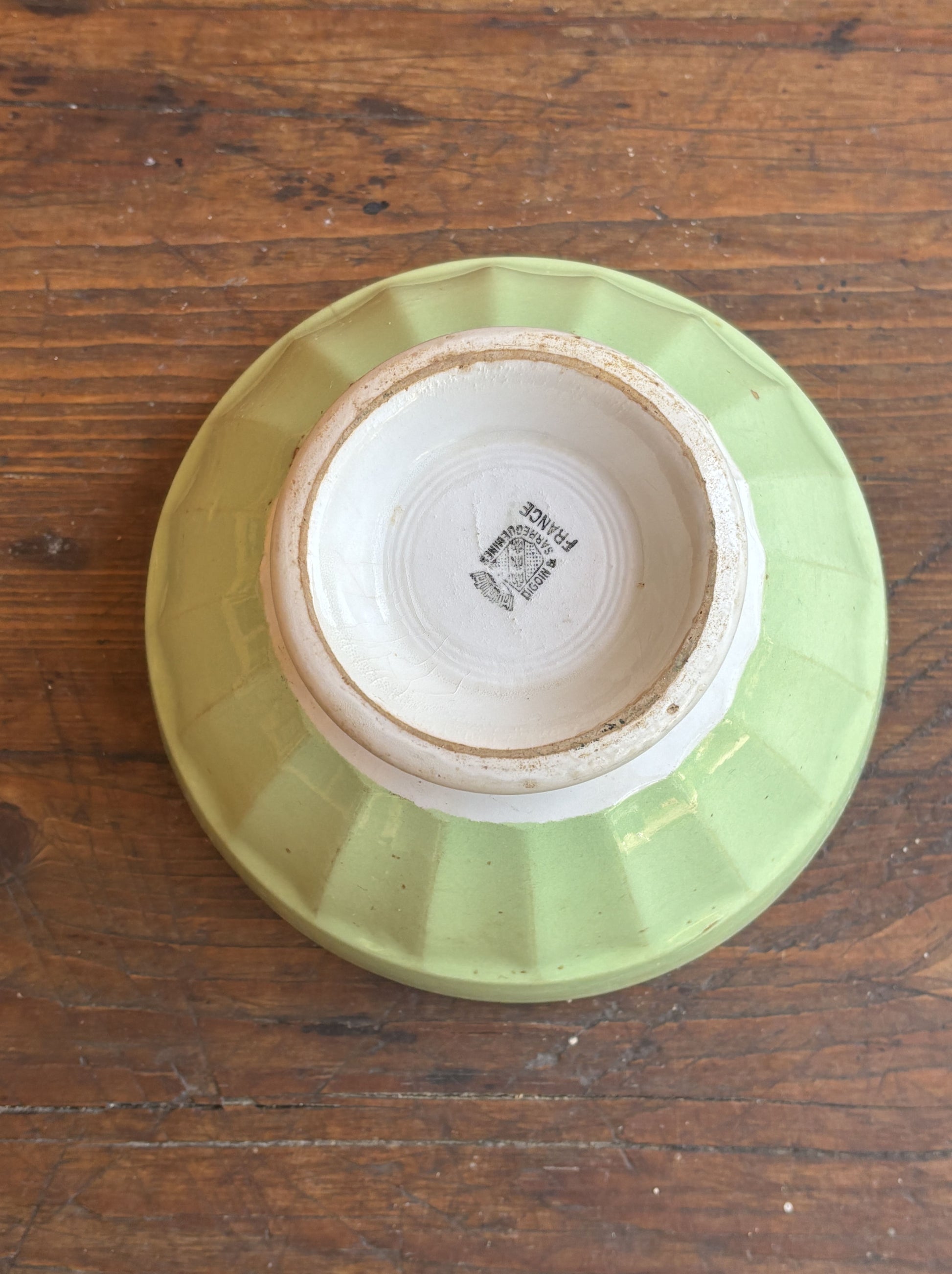 Digoin bol, light green and patinated