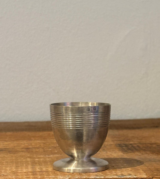 Æggebæger i pletsølv