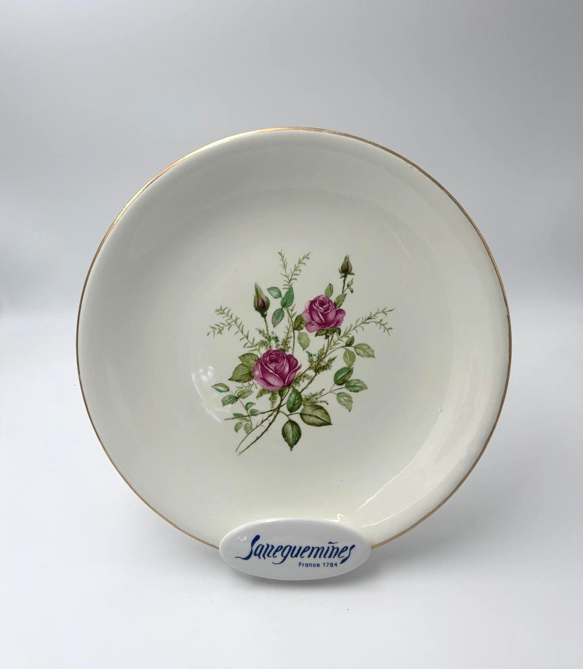 Platter from the French brand GIEN with a rose motif