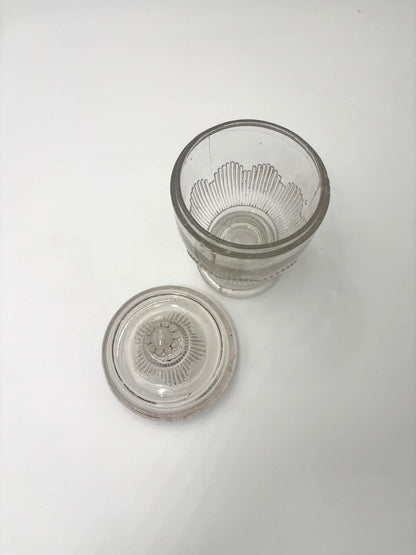 Gammel smuk bonbonniere