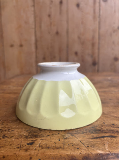 Gul cafe au lait bol fra Moulin des Loups