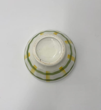Yellow and green checkered bol bol)