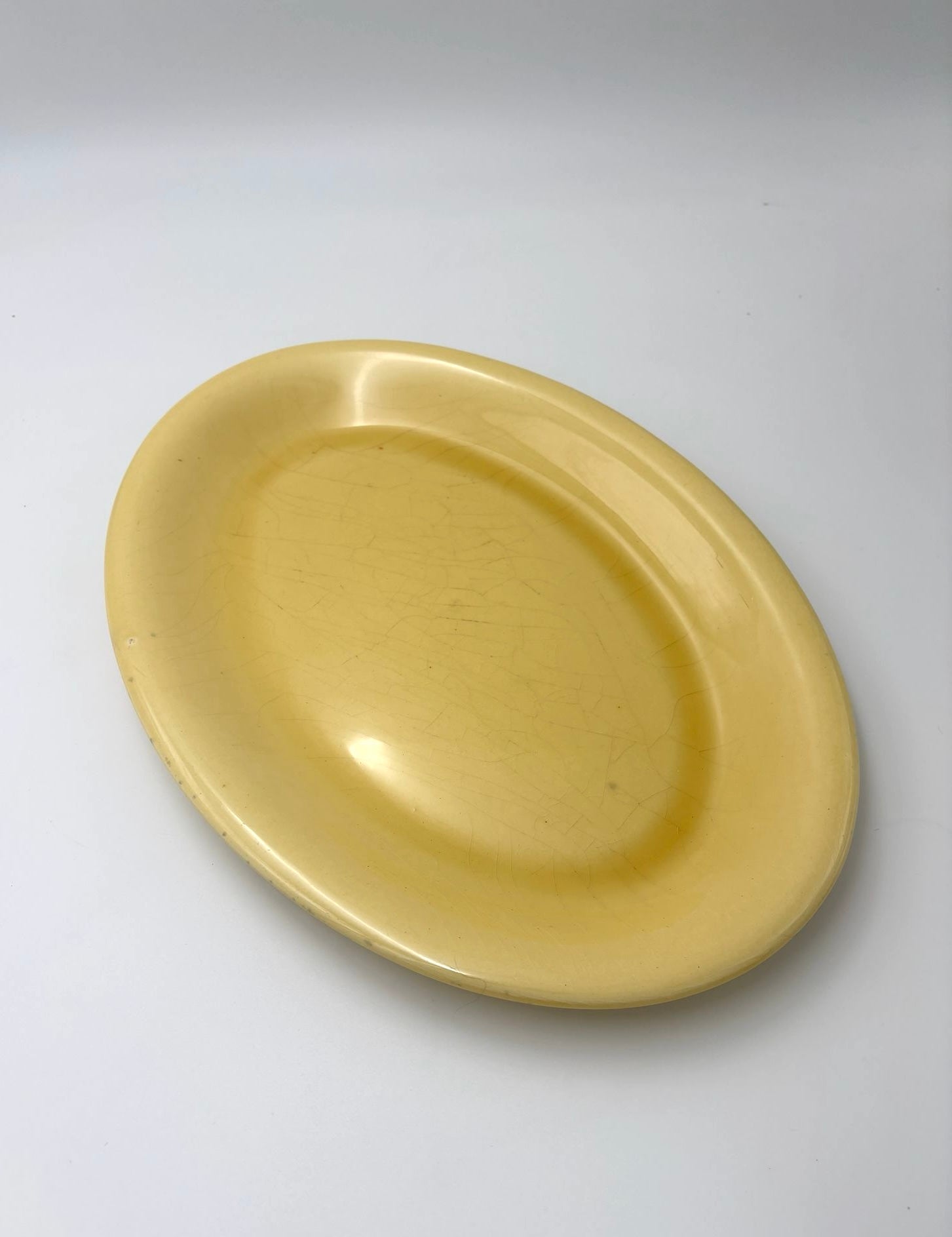 Oval yellow tray Proceram