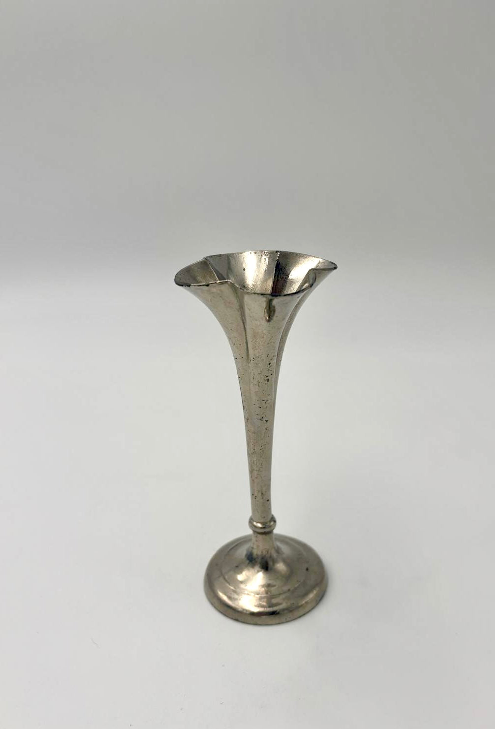 Lille forsølvet vase