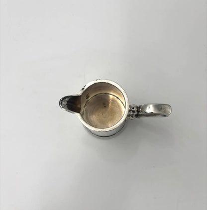 Lille flødekante i pletsølv