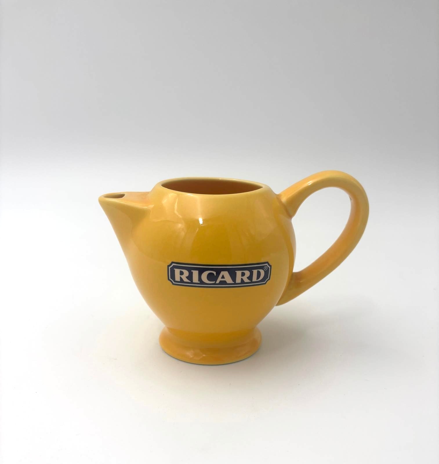 Lille gul Ricard kande