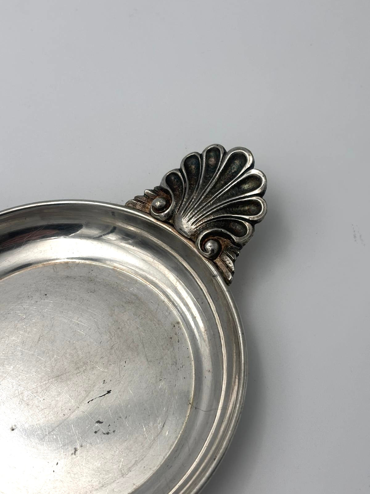 Vintage skål i pletsølv med enkelt håndtag