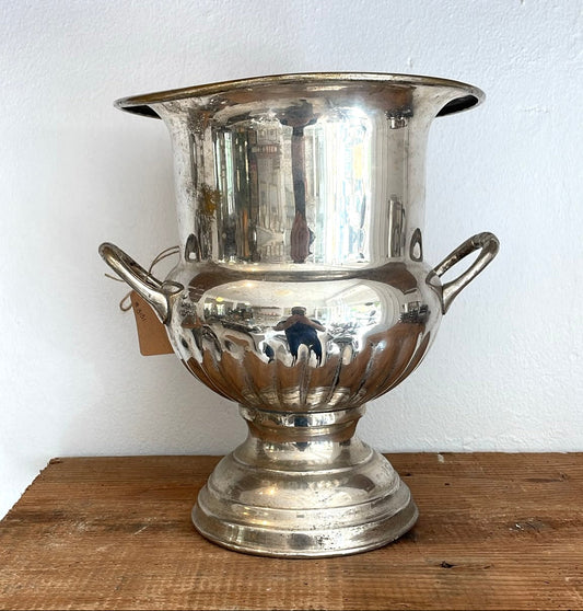 Champagnekøler i medicis form 