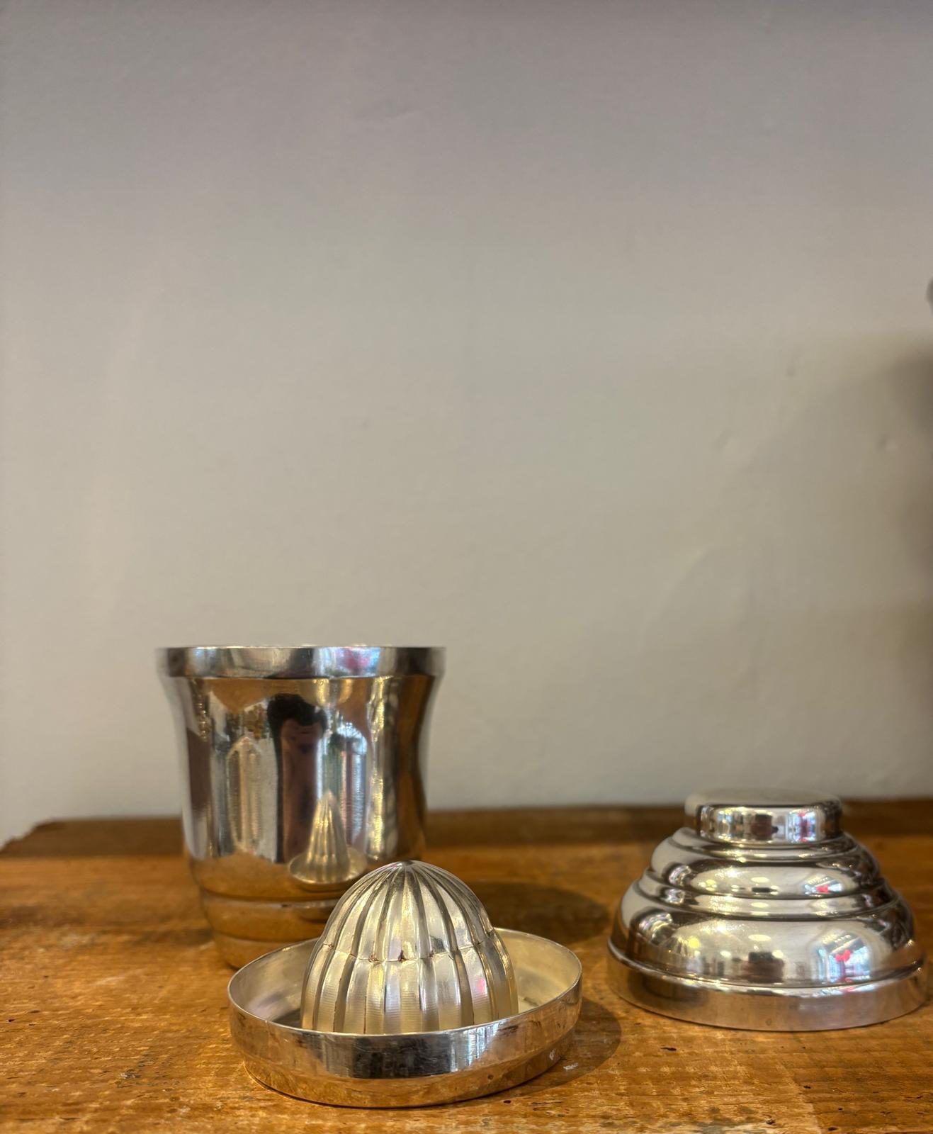 Minishaker og citruspresser i pletsølv