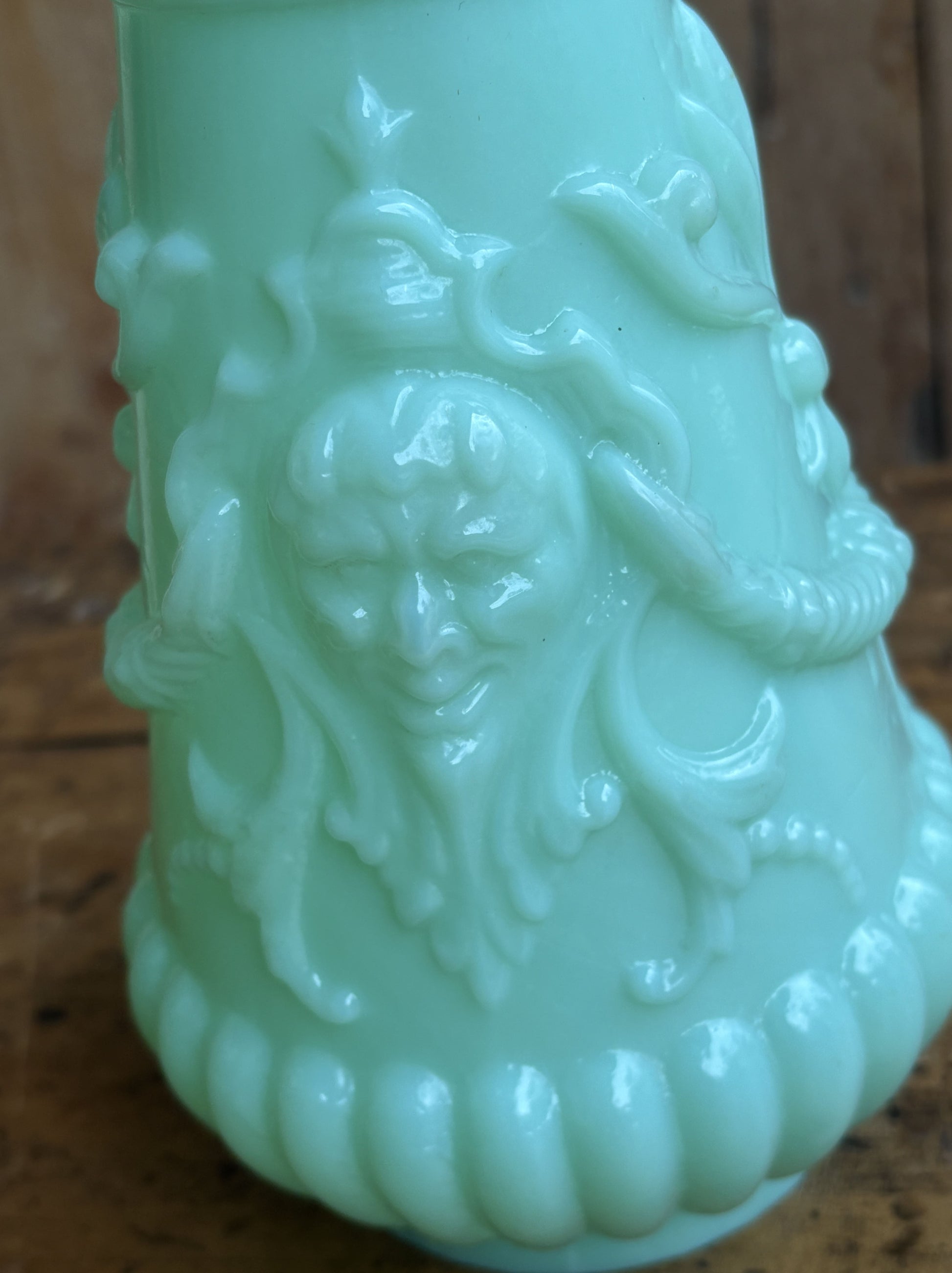 Mint green opal vase pattern