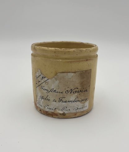 Novia Lyon krukke med stempel i bunden