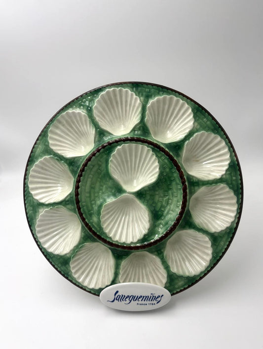 Oyster platter in a beautiful shade of green