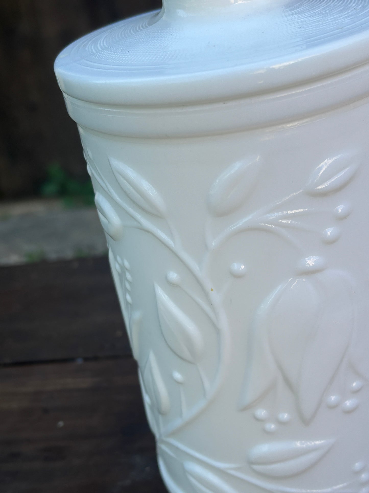 Opal bucket