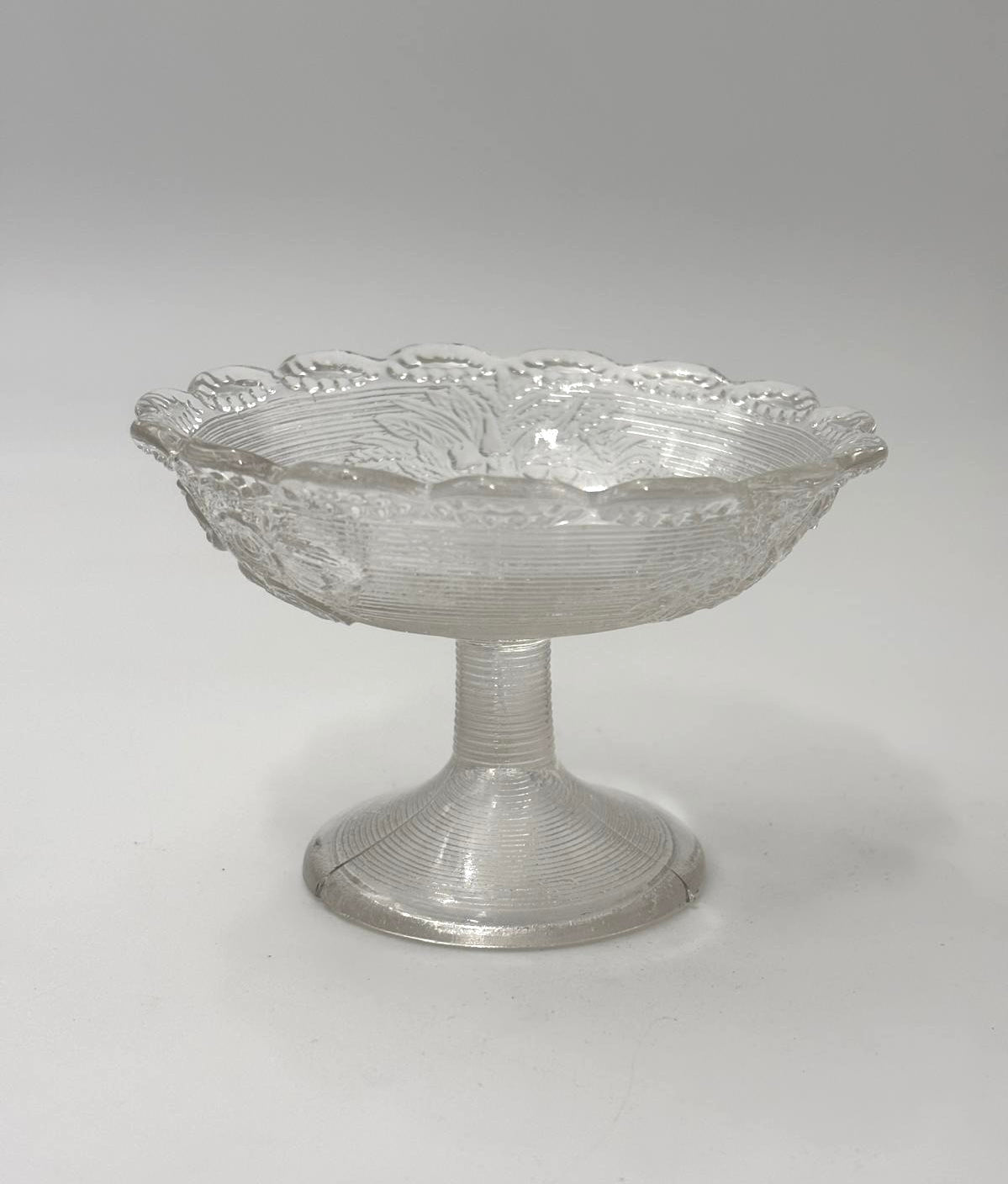 Mini display stand made of pressed glass